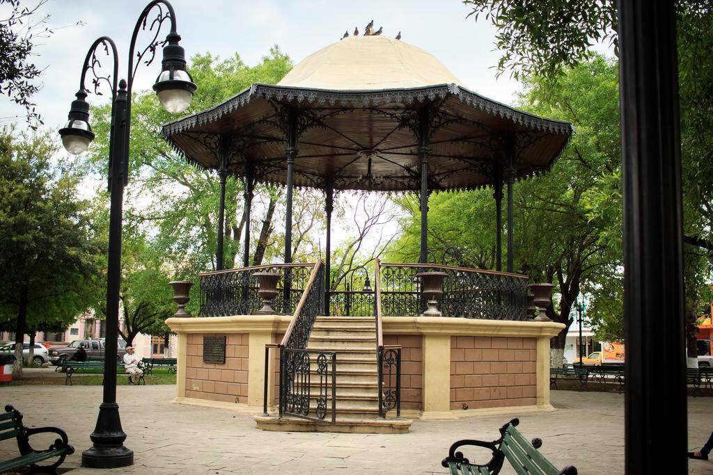 מלון Linares Guidi מראה חיצוני תמונה