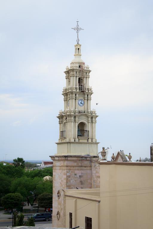 מלון Linares Guidi מראה חיצוני תמונה