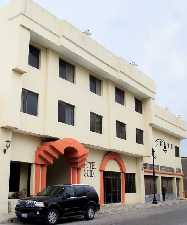 מלון Linares Guidi מראה חיצוני תמונה